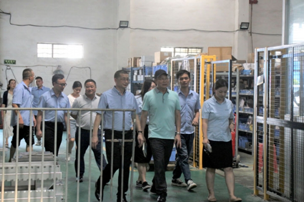 “訪企拓崗促就業(yè),合作共贏創(chuàng)未來”-貴州工程應用技術學院領導蒞臨我司開展校企合作調(diào)研